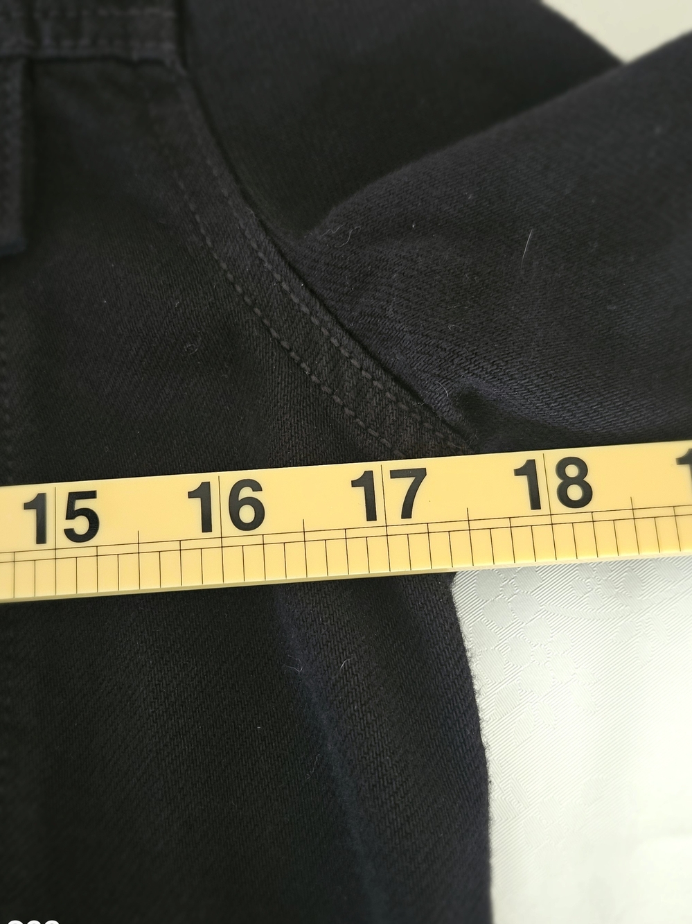 HIDDEN JEANS Black Raw Hem Cropped Denim Jacket Size S Frayed Edge Stretch - Picture 10 of 14